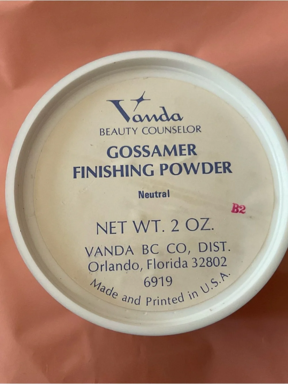 Vanda Vintage 1980’s Gossamer Finishing Face Powder